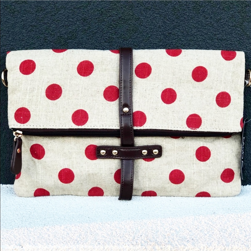 New Polka Dot Clutch - Picture 2 of 8